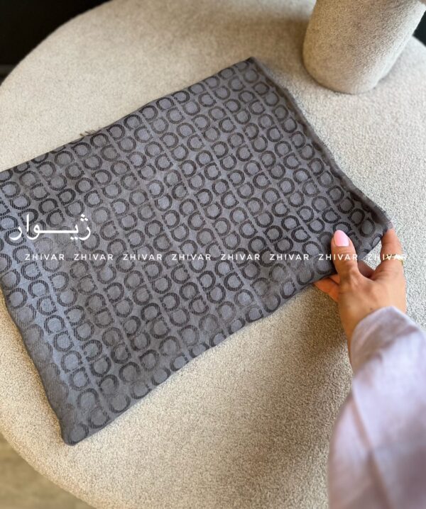 شال طوسی ژاکارد دور ریش FERRAGAMO 12571 - Image 2